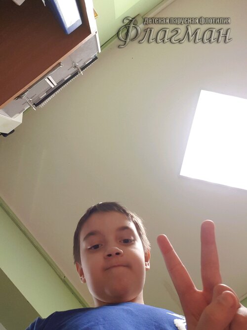 f4db8092.ID Photo.103143